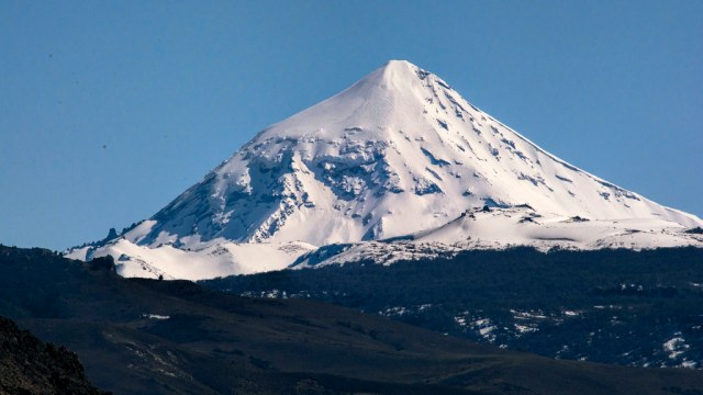 Volcan Lanin, Argentina 